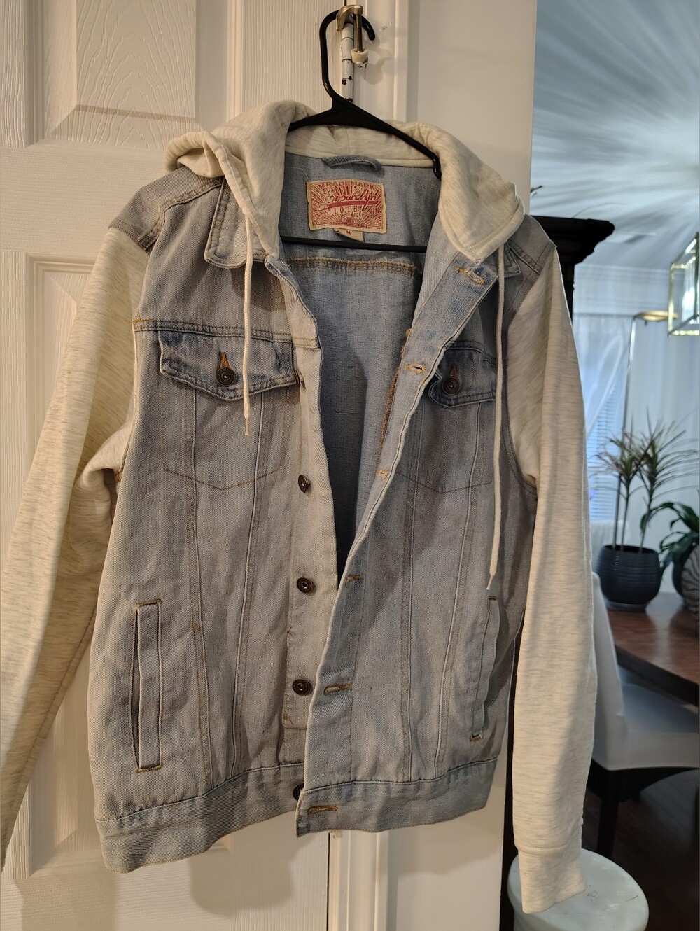 Men's Light Wash Denim Jacket with Cream Hoodie Sleeves